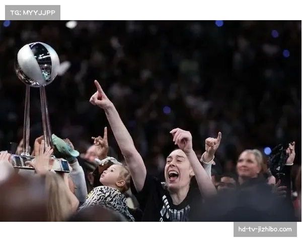 WNBA季前赛开打,卫冕冠军纽约自由人队首战不敌拉斯维加斯王牌 WNBA季前赛开打,卫冕冠军纽约自由人队首战不敌拉斯维加斯王牌